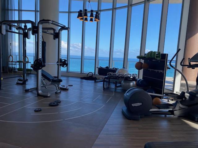 Stay At The Top With Amazing Views By Rent4Us 好莱坞 外观 照片