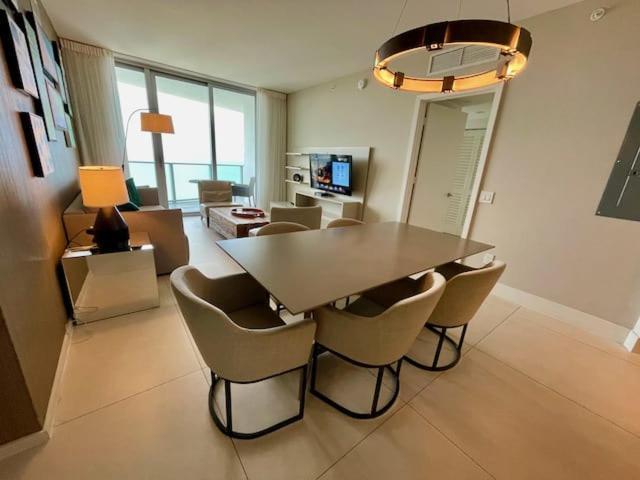 Stay At The Top With Amazing Views By Rent4Us 好莱坞 外观 照片