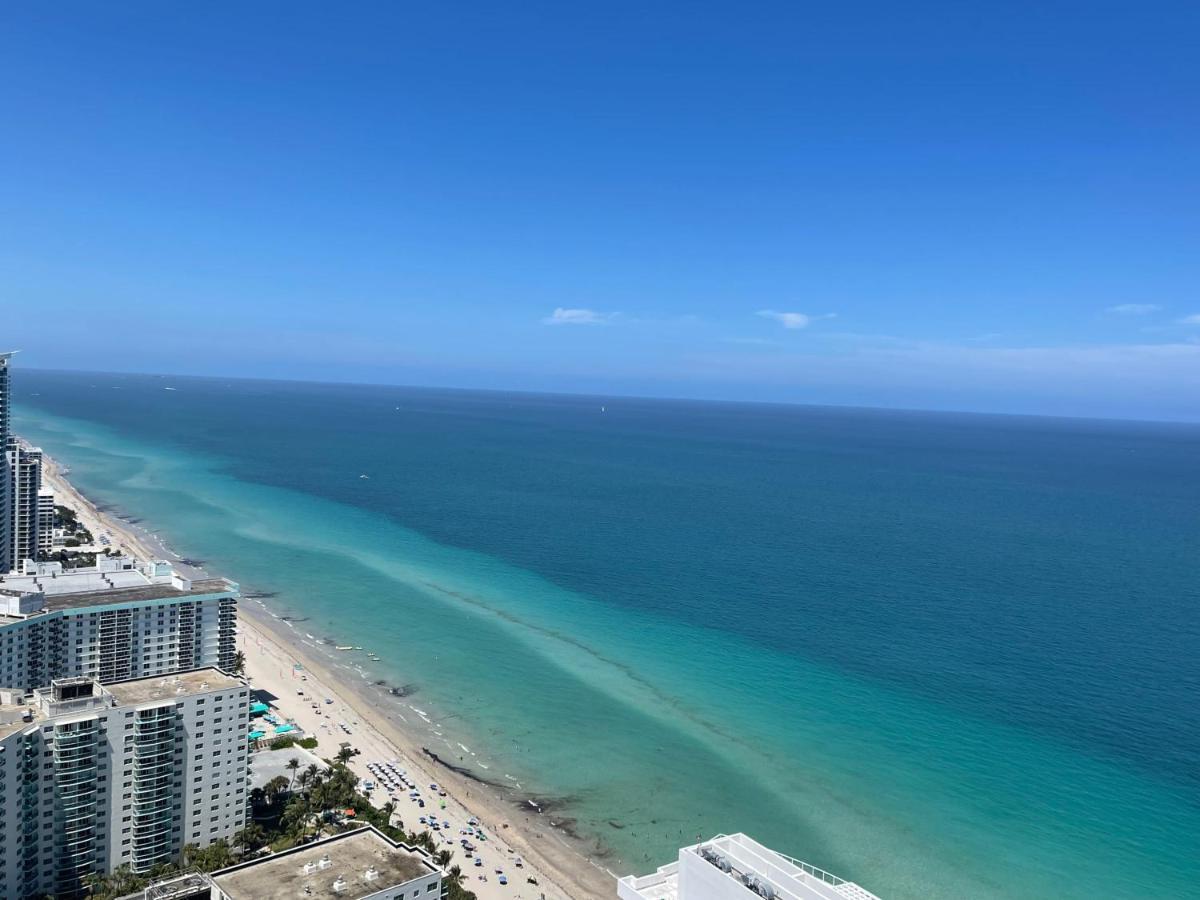 Stay At The Top With Amazing Views By Rent4Us 好莱坞 外观 照片